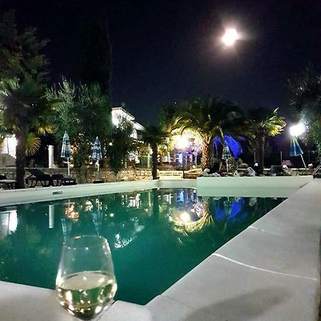 Vila Sejuda Hotell Peschici Exteriör bild