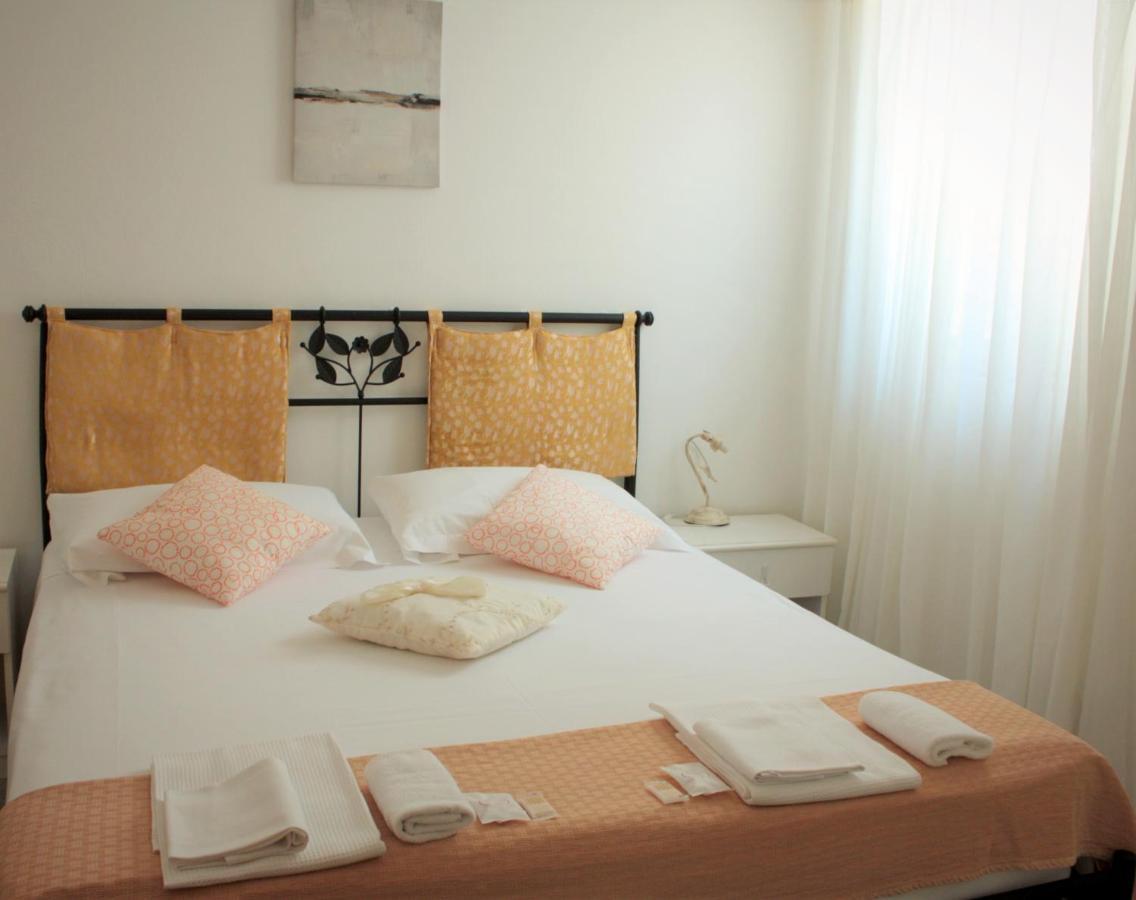 Vila Sejuda Hotell Peschici Exteriör bild