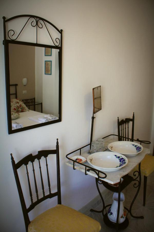Vila Sejuda Hotell Peschici Exteriör bild
